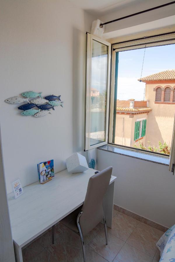 B&B Del Porto Bosa Marina Ngoại thất bức ảnh